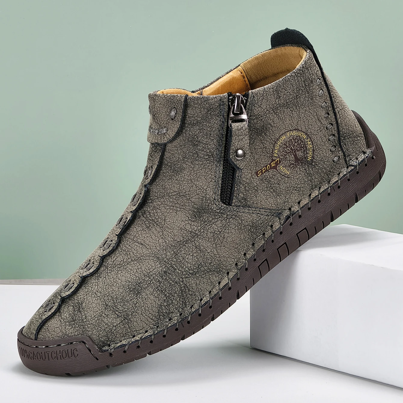 Classic Handmade Leather Men Shoes Zipper Design Outdoor Sneakers Slip On Casual Shoes Leather Breathable Men Ankle Boots