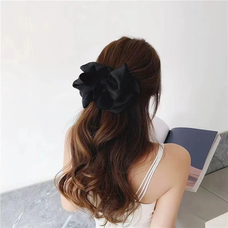 여성용 대형 블랙 활 새틴 헤어 클로 클립, 우아한 미끄럼 방지, 강한 홀드 그립, 헤어 턱 클립, 헤어 액세서리