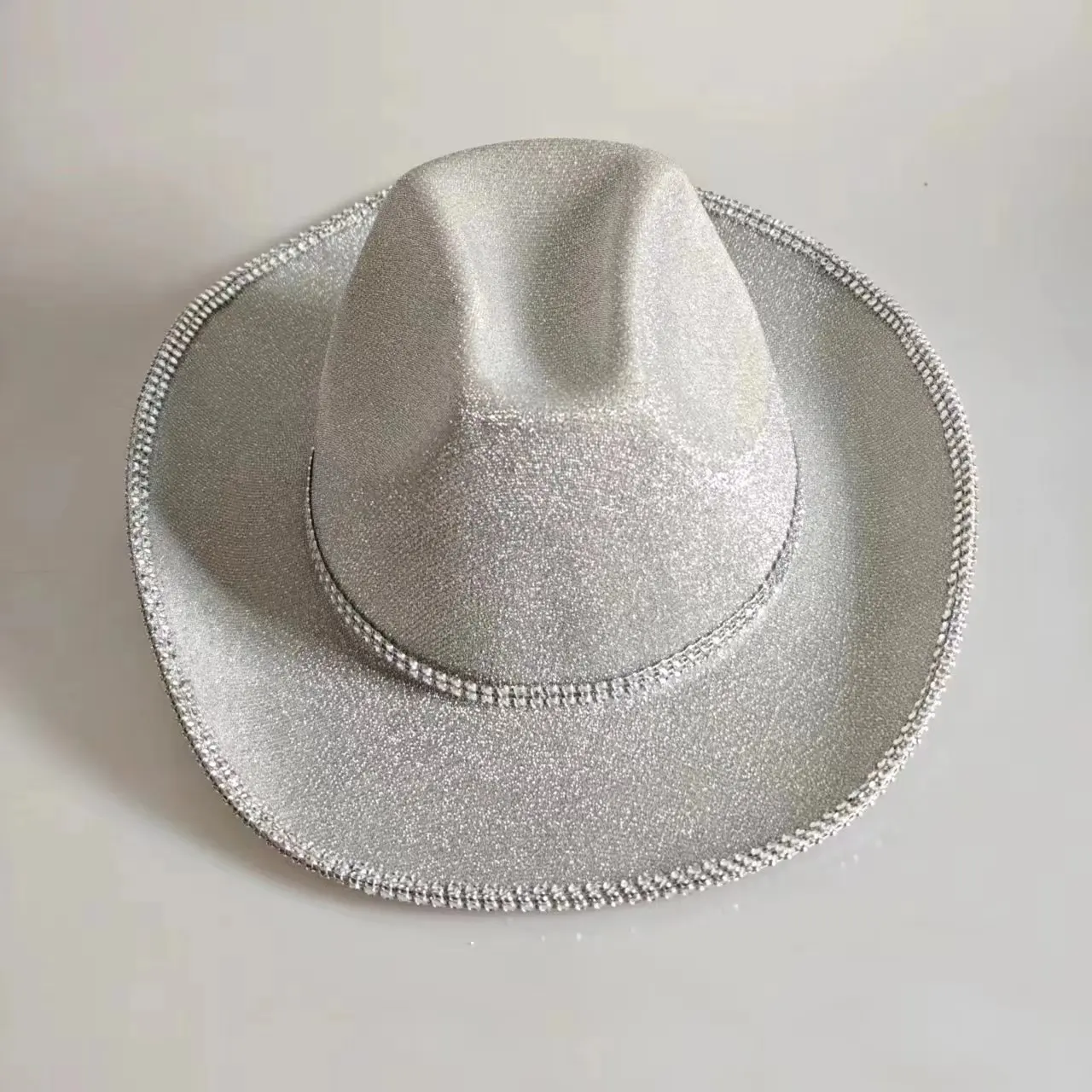 Chapeau de cowboy occidental classique pour adultes, chapeau de jazz, bord  large, brillant, rétro, roman, vêtements, accessoires de fête, charmant