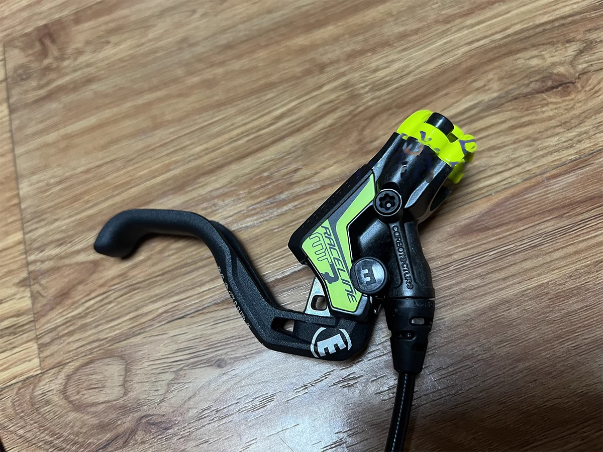 MAGURA MT7 raceline 4-Piston Hydraulic Brake | Award-Winning