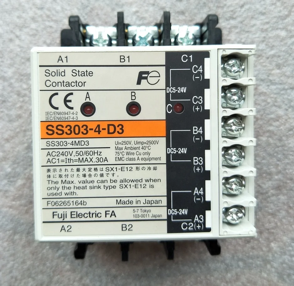 

New Original Solid State Contactor SS303-4-D3 240V 30A 3-Pole