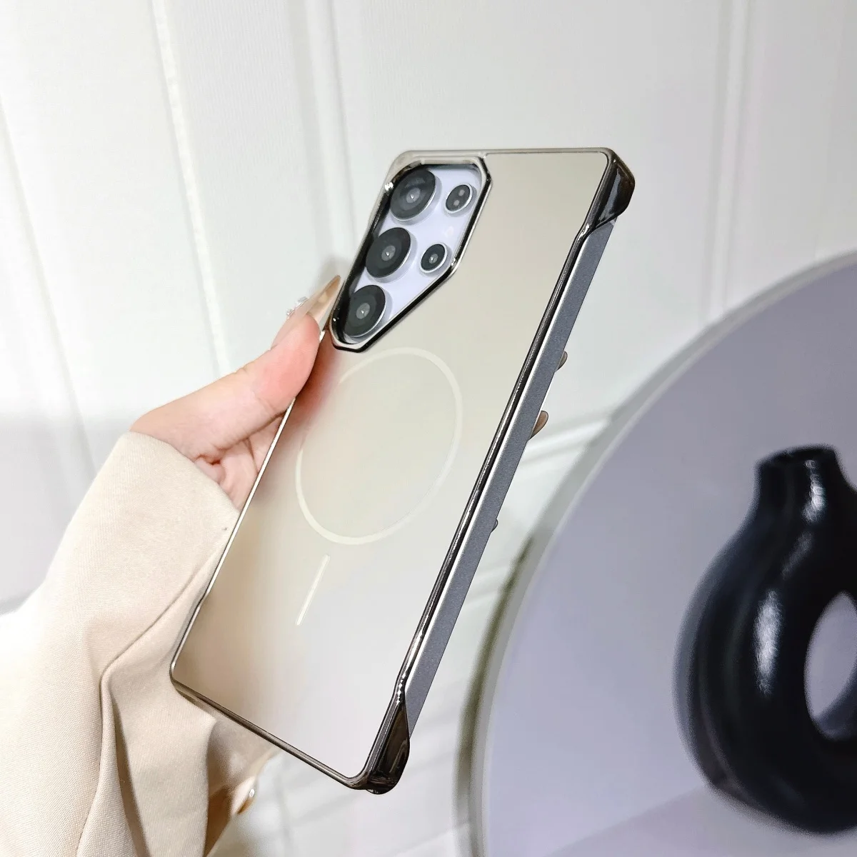 Enhanced Frosted Magnetic Phone Case - Ultra Slim Cooling Rugged PC Cover