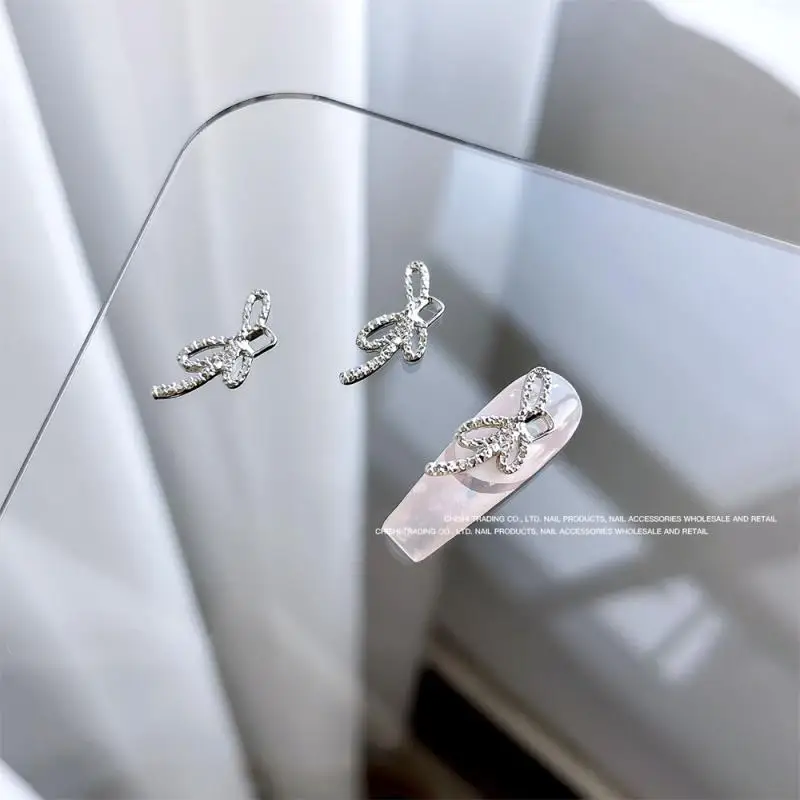 

Square Mouth With Diamonds Innovative Durable And Wear-resistant Simple And Stylish Holiday Design Comfortable To Wear