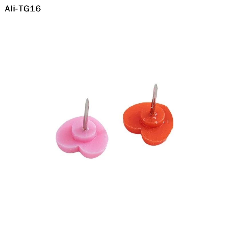 【A1y】50/100Pcs 2026 하트 모양 플라스틱 품질 코르크 보드 안전 컬러 압정 푸시핀 사무실 학교 액세서리 용품