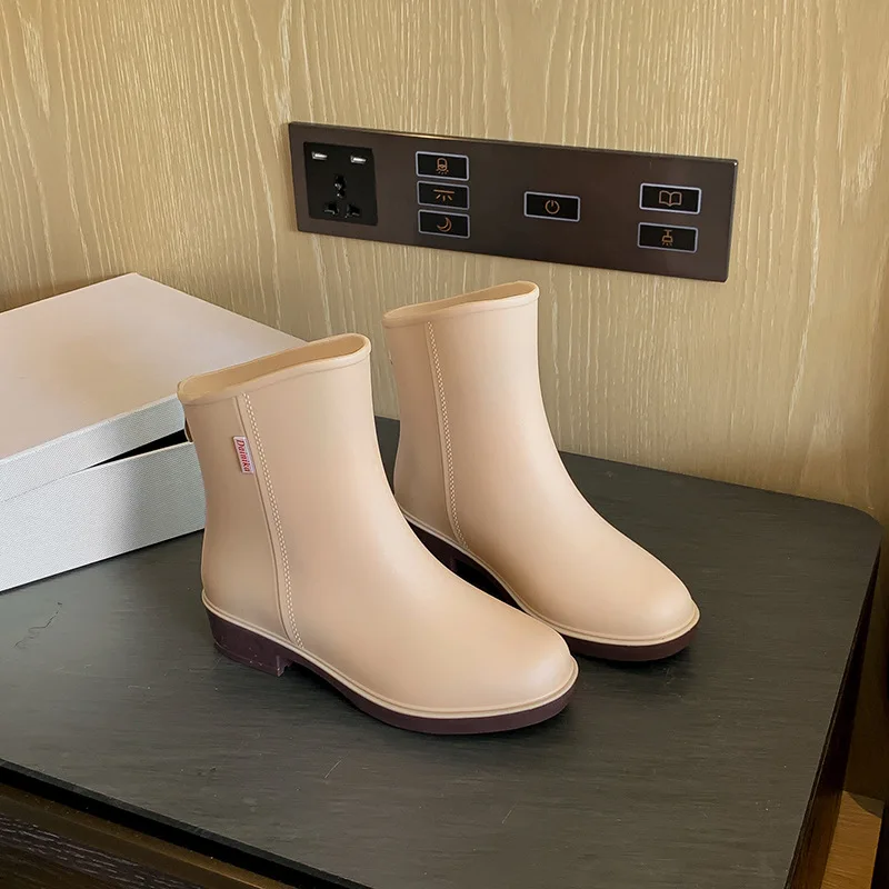 New Women Fashion Ankle PVC Rain Boots Waterproof Back Zipper Rainboots Non-slip Water Shoes Outdoor Wellies Boots