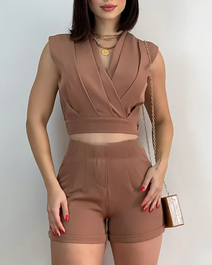 Two Piece Set Women Outfit 2024 Summer V-Neck Ruched Sleeveless Crop Top & Casual High Waist Skinny Shorts Set Without Belt