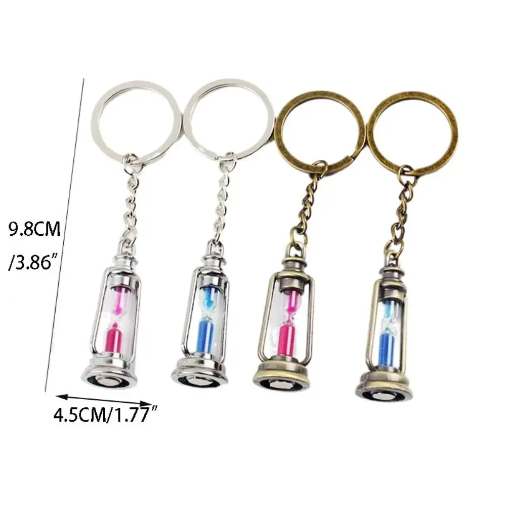 Kerosene Lamp Hourglass Keychain Vintage Style Metal Timer Clock Backpack Lantern Sandglass Keyring Couple Key Ring Novelty Item