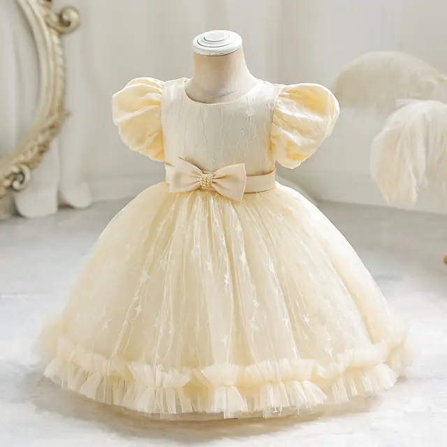 Vestido Princesa Sofia 4T - Desapegos de Roupas quase novas ou nunca usadas  para bebês, crianças e mamães. 931649