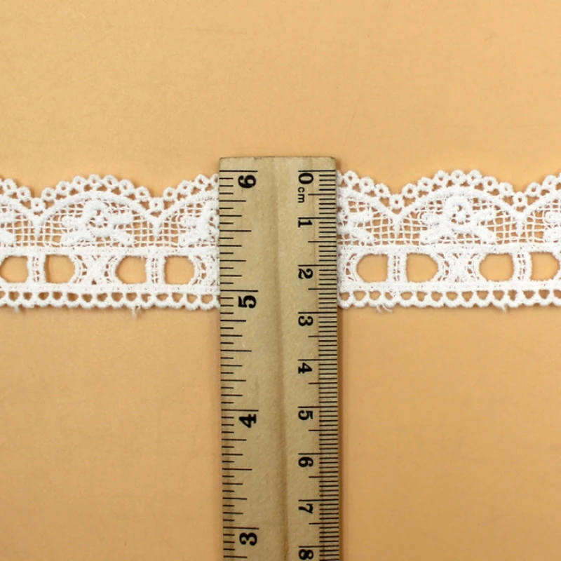 Lace Accessories 3Yards/Lot Width 3cm White Beige Color Lace Trim Water Soluble Embroidery Cotton Lace DIY Fabric Clothing Accessories