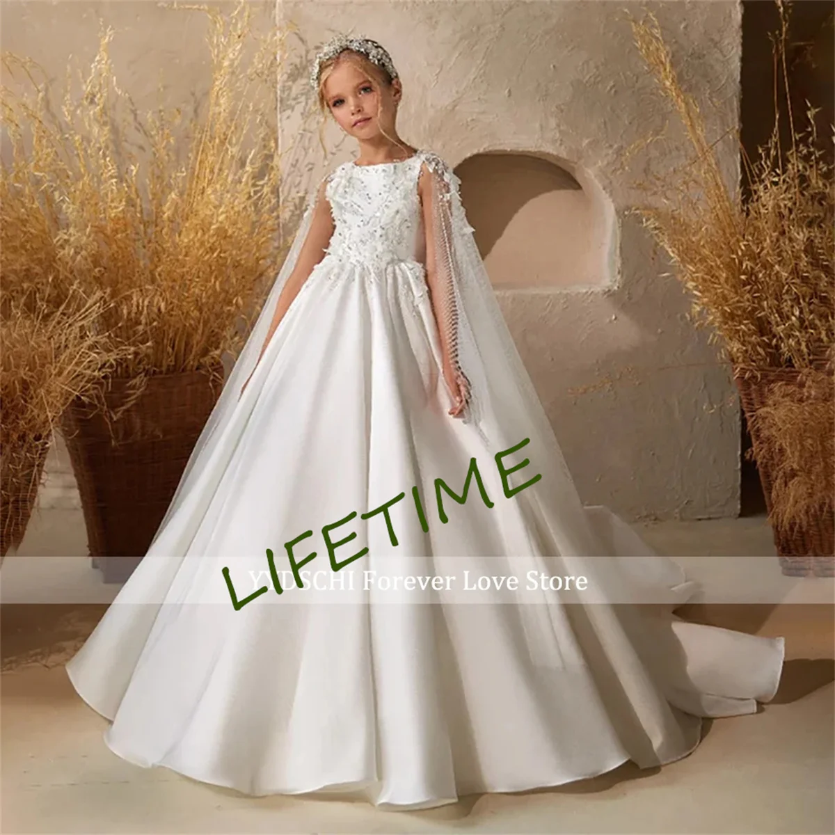 Luxury White Lace Appliques Flower Girl Dress With Cape 2024 A-Line O-Neck White Sleeveless Pearls Beading First Communion Gown