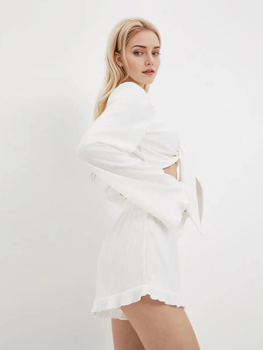 Marthaqiqi Fashion Women'S Pajama Suit Sexy V-Neck Sleepwear Long Sleeve Nightwear Lace Up Crop Top Nightie Shorts Nightgown Set