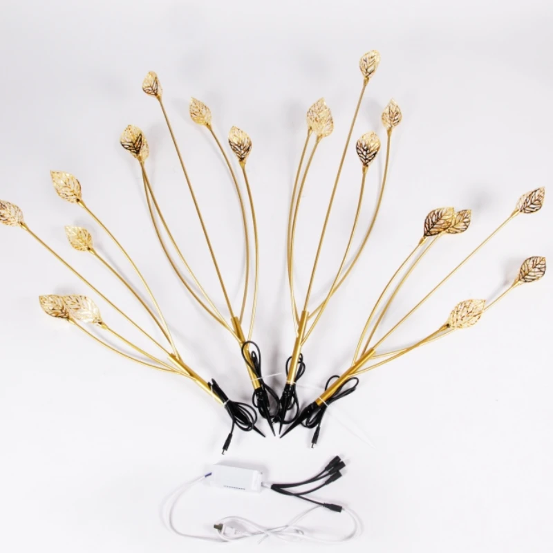 

New wedding props, wrought iron, gold leaves, ground-inserted lights, flower arrangement, window decoration,
