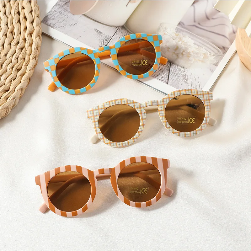 2-10 Years Kids Cute Round Sunglasses Boys Girls Baby Lattice Outdoor Children Fashion Cat Eye White Pink Shades