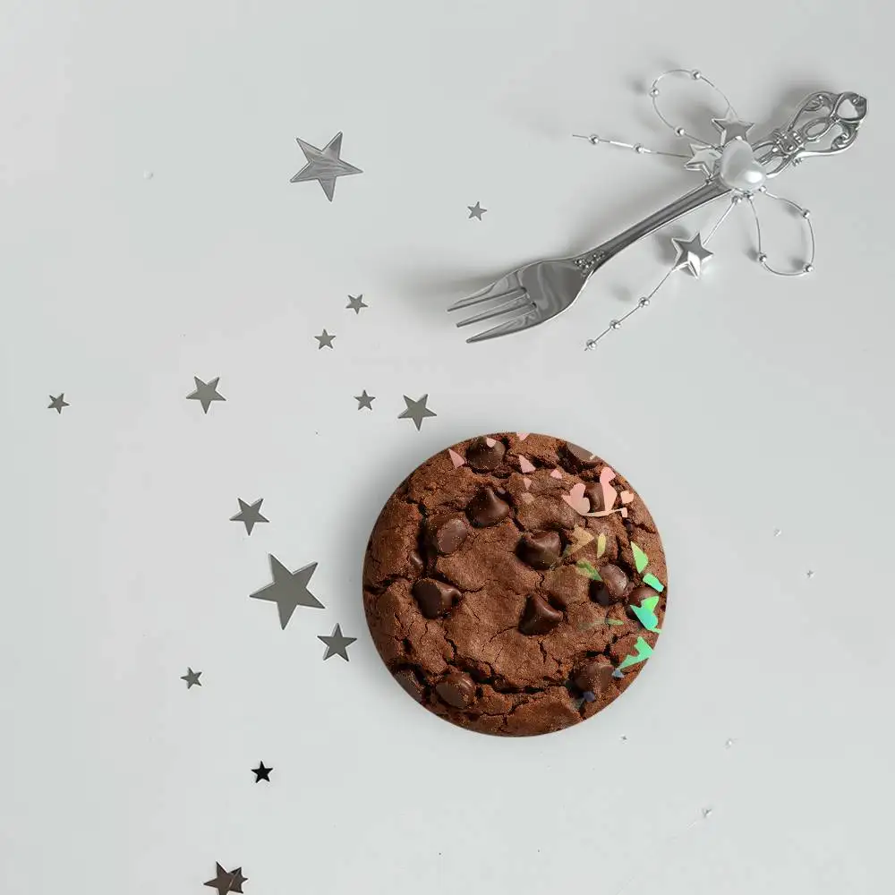 Crunchy Chocolate Chip Cookies Enamel Pin - Creative Brooch for Bags, Clothing, and Hats