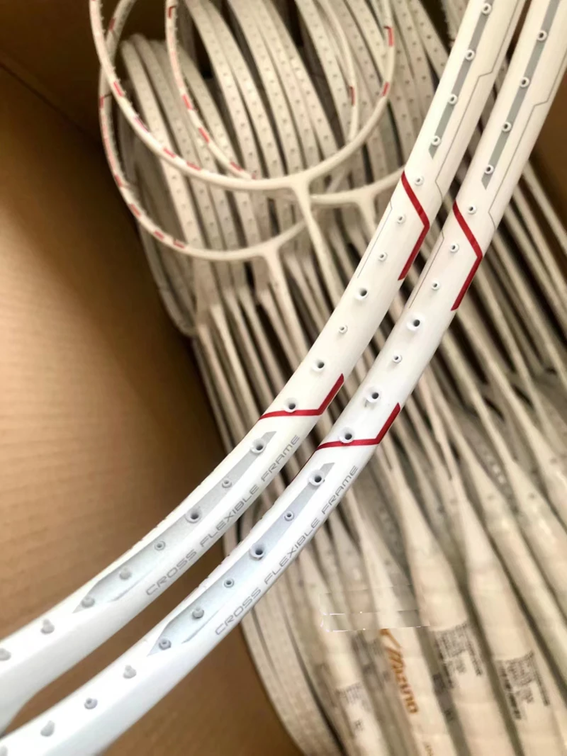 3ug5 Mizu ALTIUS TOUR-J Nozomi Okuhara Badminton Racket offensive