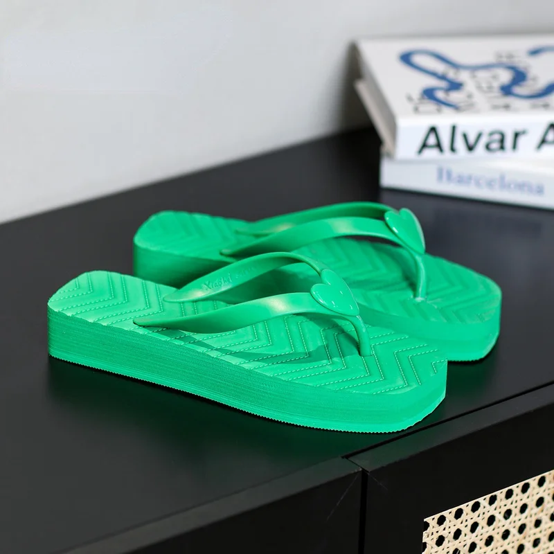 2022 Summer New Flats Slippers Women's Shoes Round Toe Thick Bottom PVC Flip Flops Female Casual Beach Shoes Women Slippers