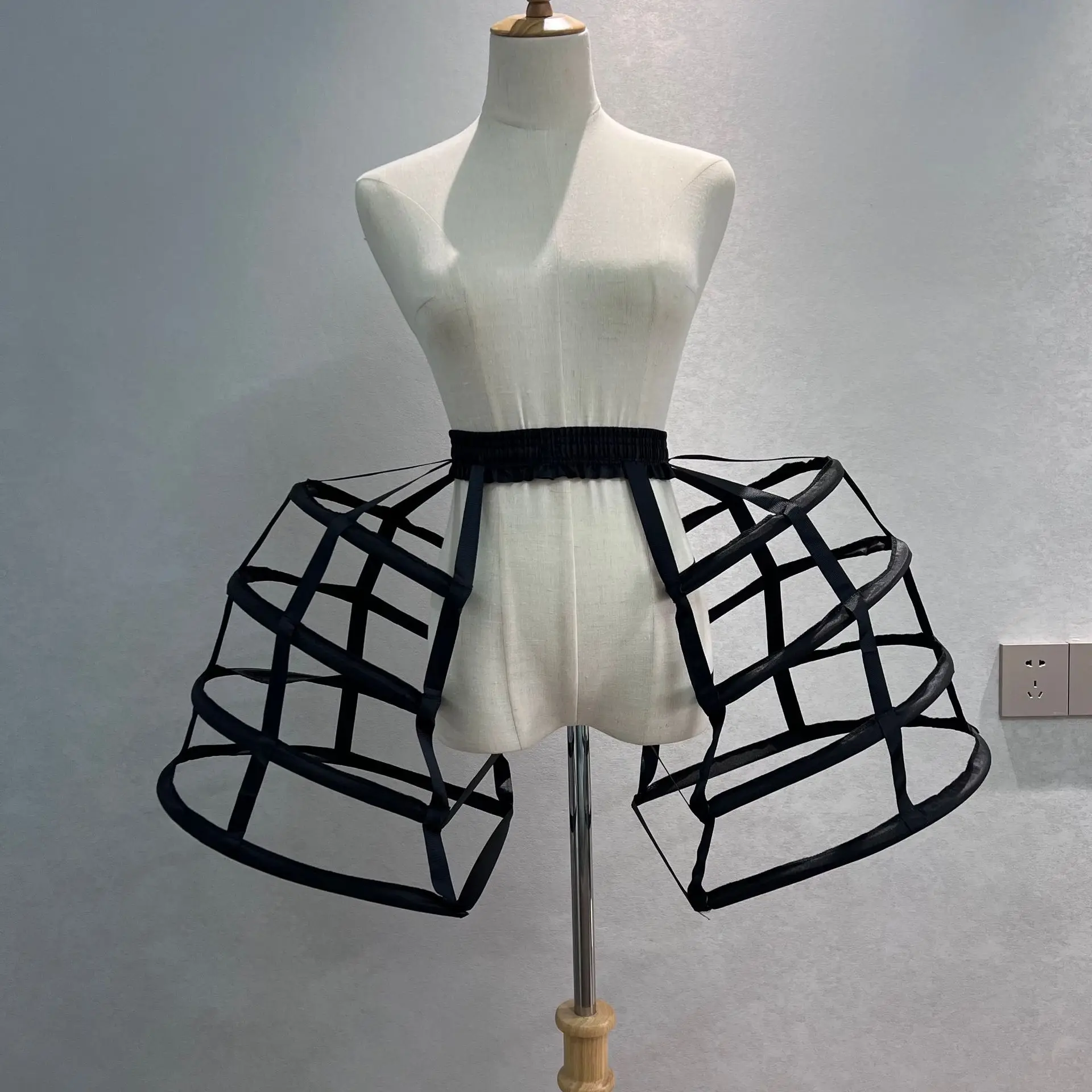 Wedding Petticoat Vintage Underskirt 4 Hoops Black Bird Cage Skirt Petticoat for Victorian Ball Dress