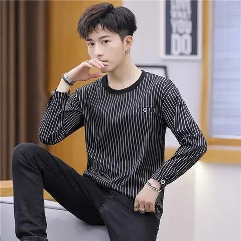 thumbnail image 1 of Camisetas para hombre, ropa a rayas, jersey liso, camisetas de invierno de poliéster para hombre, sudaderas japonesas de una pieza con citas estéticas XL, 1 of 5