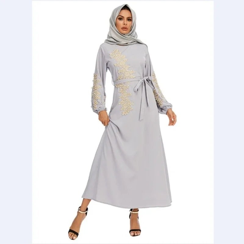 New Muslim Robe Elegant Dignified Embroidery Long Large Hem Dress evening dresses  muslim maxi dresses for women  long dresses