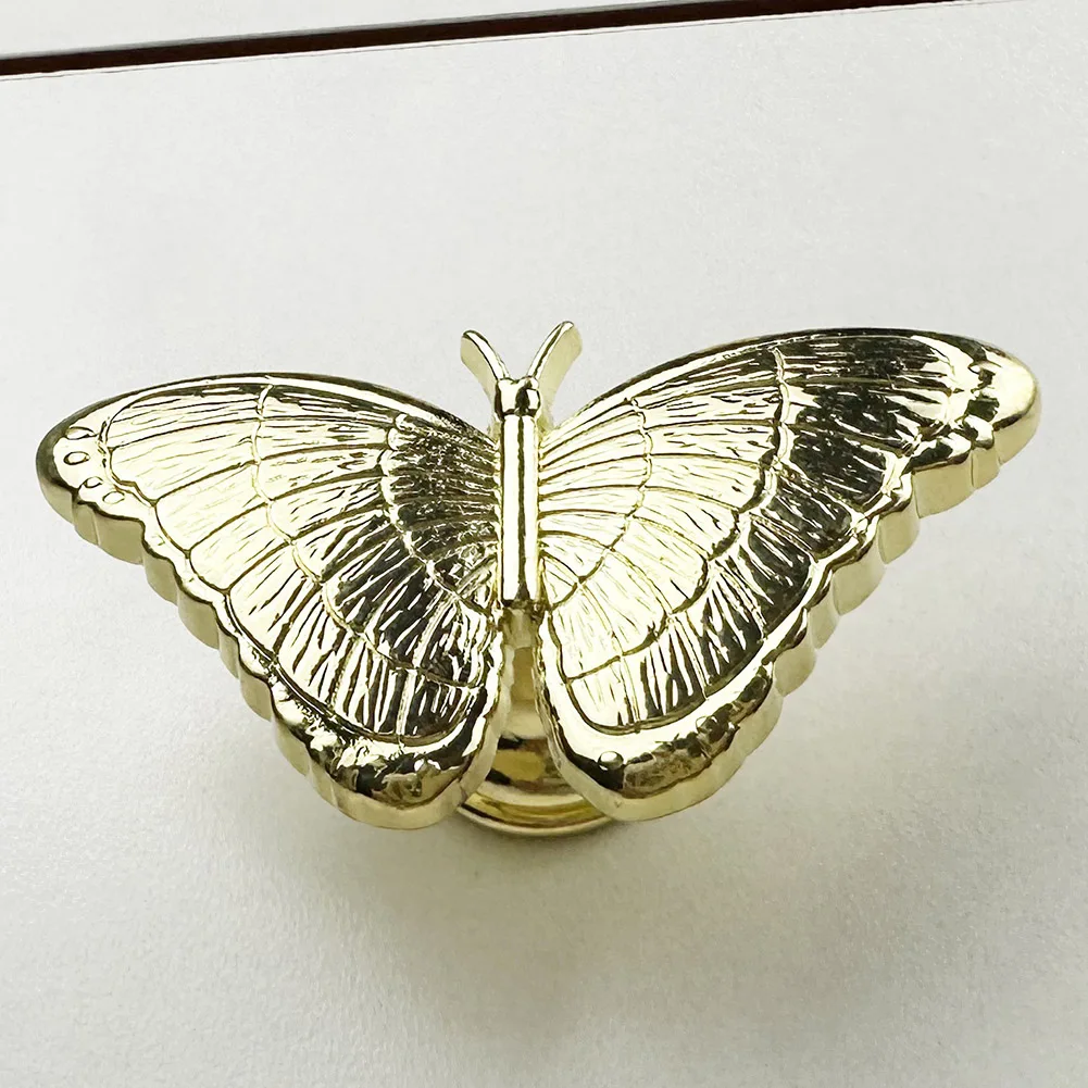 Description Picture 4 of itemButterfly Shape Drawer Handle Wardrobe Knob Zinc Alloy Furniture Handles Antique Furniture Pulls Cabinets Knob For Children