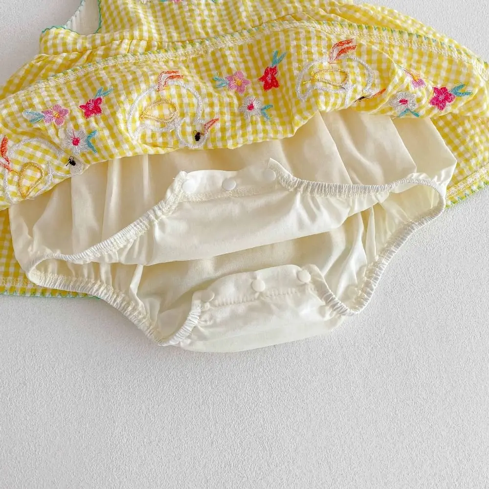 Sleeveless Design Baby Girl Romper Dress Yellow Gingham Duck Print Princess Dress Cotton Material Floral Embroidery