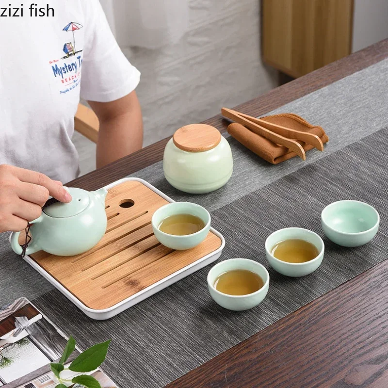 طقم شاي سيراميك محمول للسفر