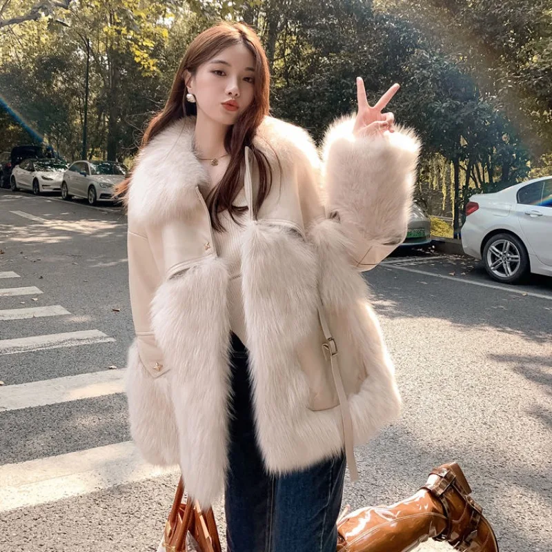 

2023 Winter New High-End Faux Fur Coat Mid-Length Fashion Thickened Warm Outwear Female Patchwork Temperament Leisure Outcoat