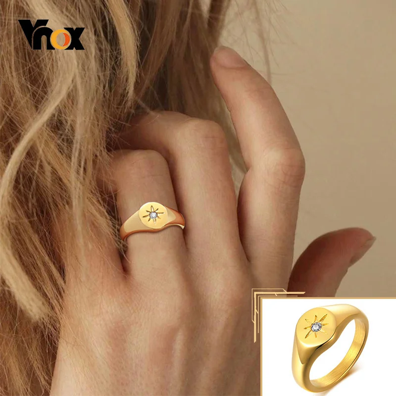 Vnox Star Stamp Ring para mulheres, sinete de aço inoxidável cor dourada anel redondo superior com AAA CZ pedra, anel pesado minimalista chique