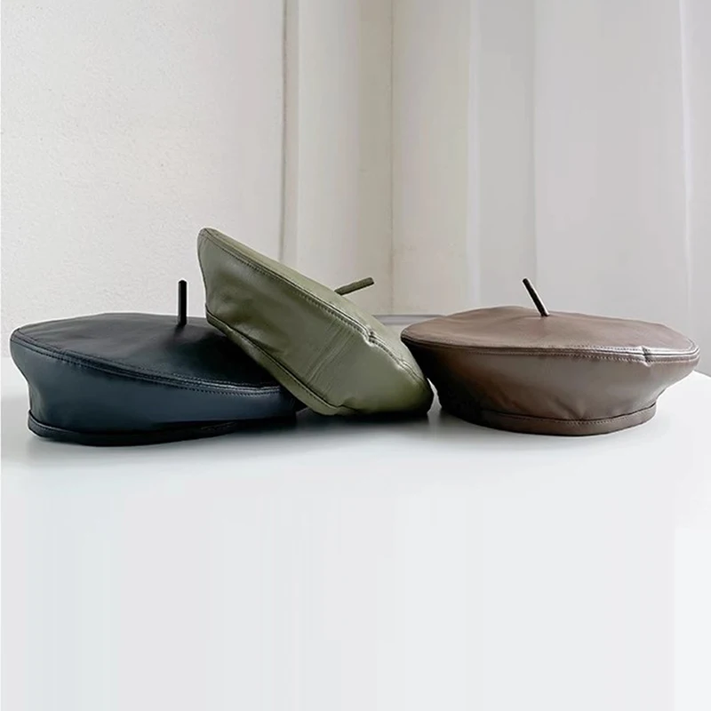 Chapeau De Pluie Homme Style Béret En Simili Cuir - Casquettes Bonnets