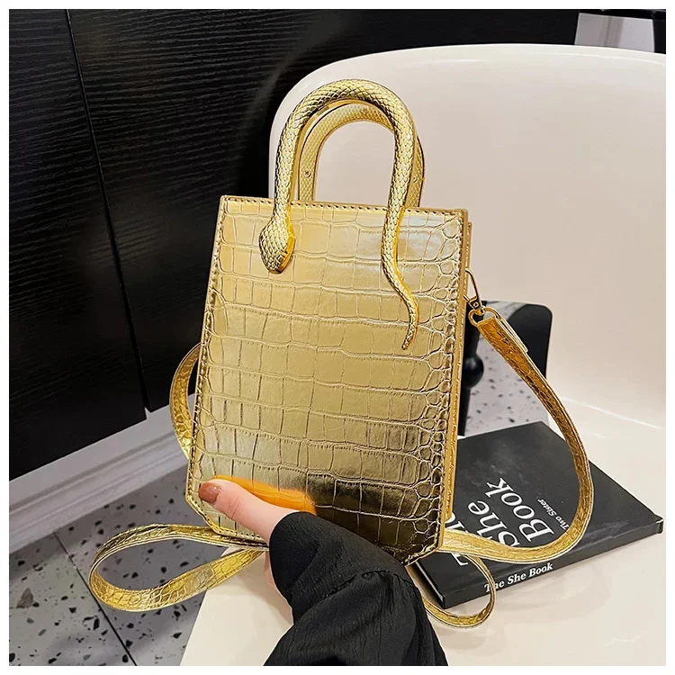 Elegant Crocodile Pattern Shoulder Bag Small Square Tote Handbag_voghion.com