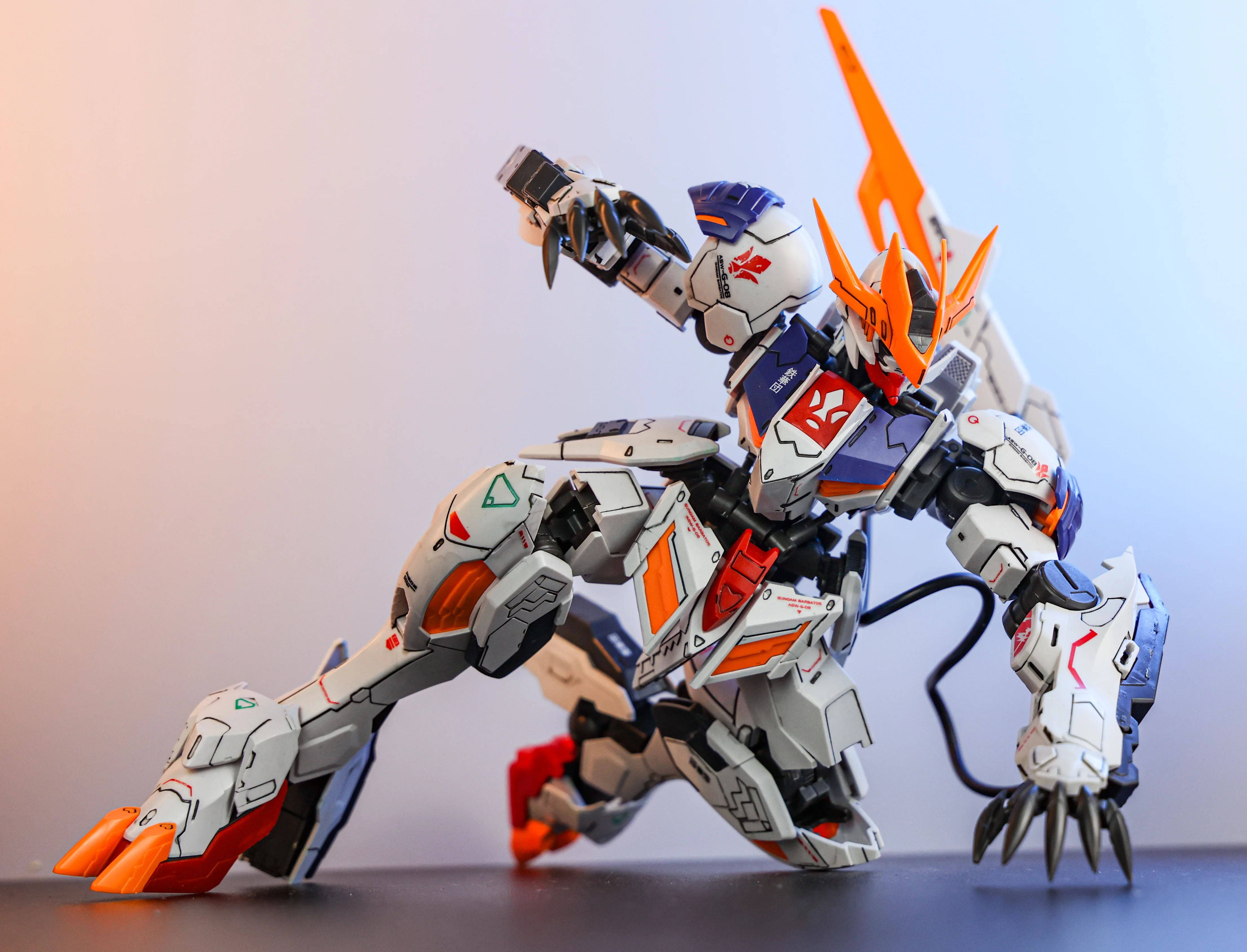 ロボット GUNDAM BARBATOS LUPUS REX 1/100 Amazon.com: BANDAI Hobby Full Mechanics Barbatos Lupus Rex