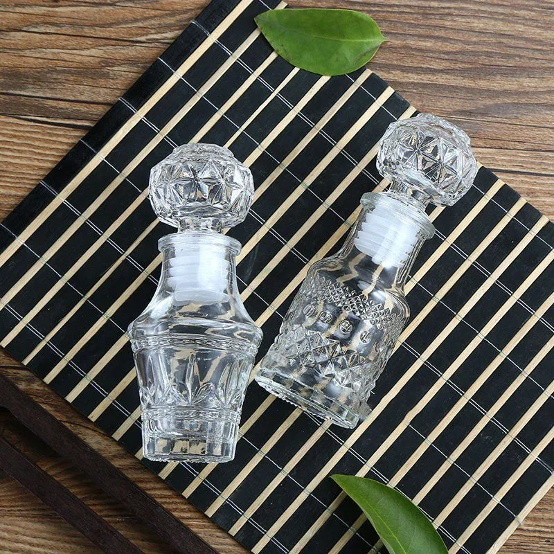 50ML mini style lead-free wine glass bottle barware whiskey decanter with Airtight stopper whiskey decanter set
