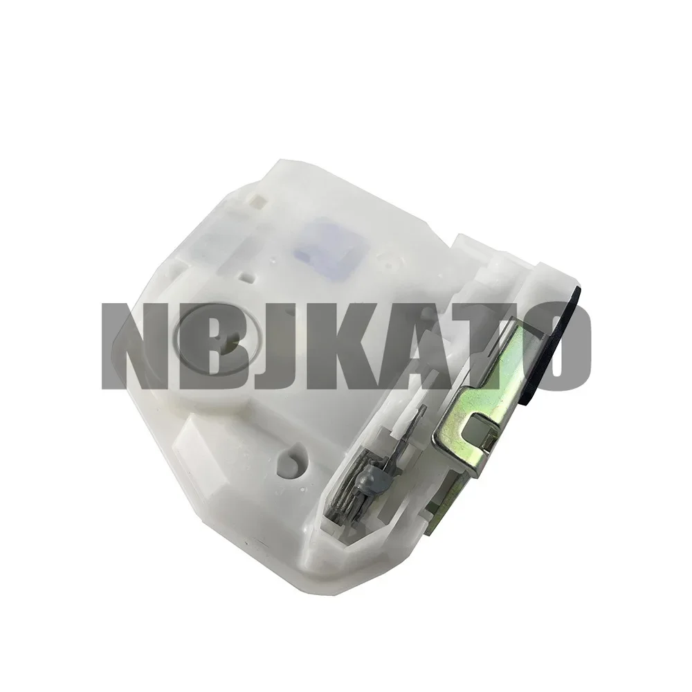 New Genuine 5715A728 5715A749 5745A395 5745A396 Front Rear Door