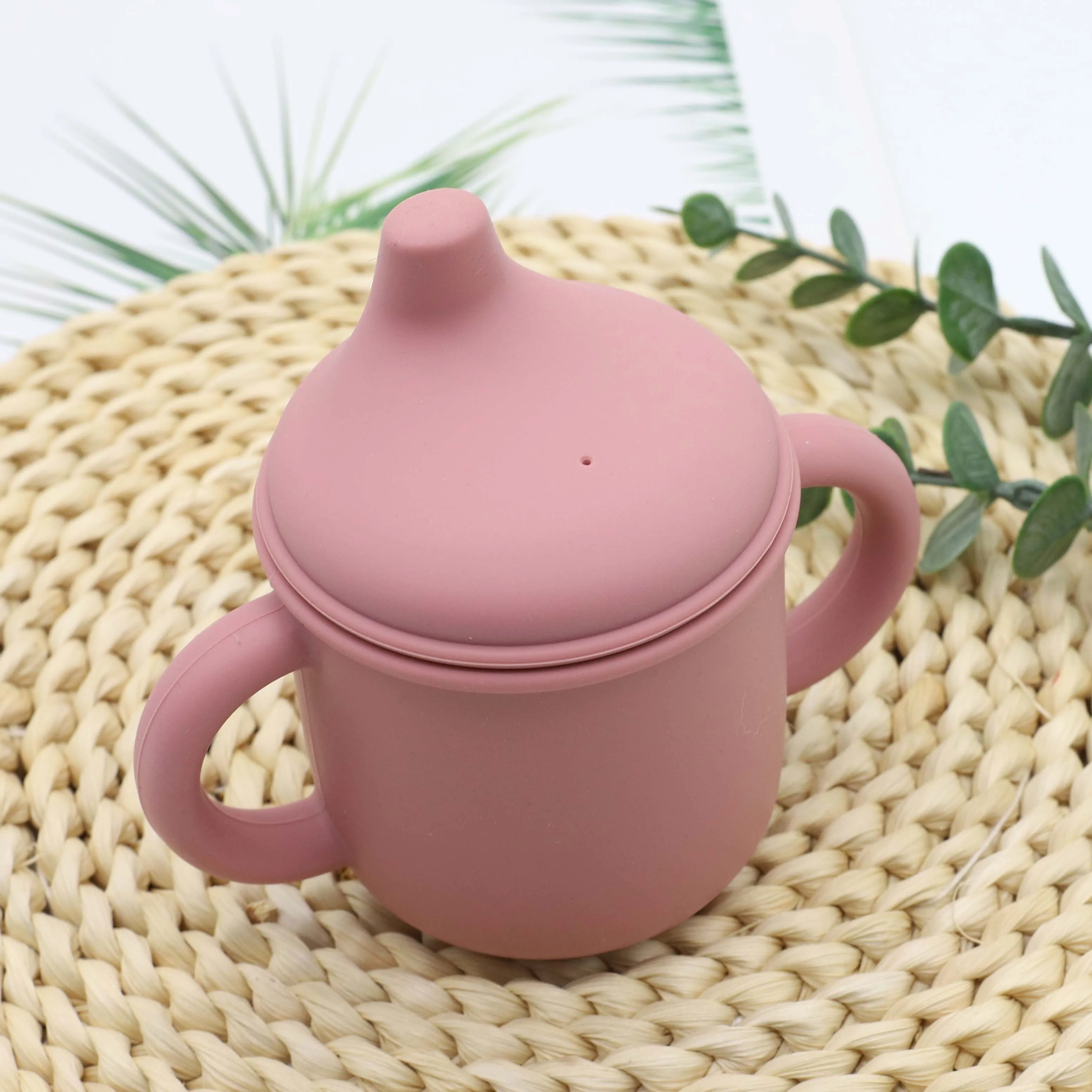 듀얼 핸들 실리콘 젖꼭지 컵, 식품 등급 실리콘  학습 컵, 신제품