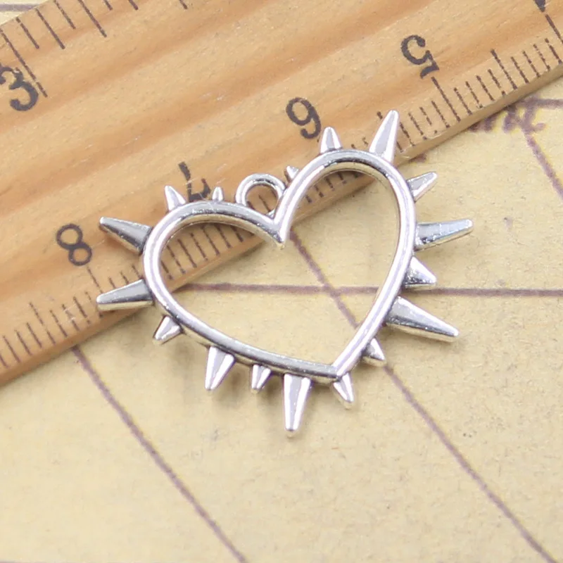 10 Stück Charms Dorn Brombeer Herz 21x28mm Antik Silber Farbe Anhänger Herstellung DIY handgemachte tibetische Schmuck finden