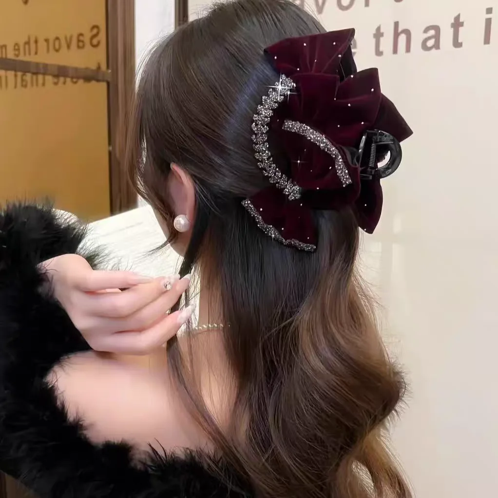 Fashion Velvet Bow Rhinestone Hair Claw Clip Female Elegant Hair Crab Hair Clip Headdress Ladies Jewelry Hair Accessory Gift
