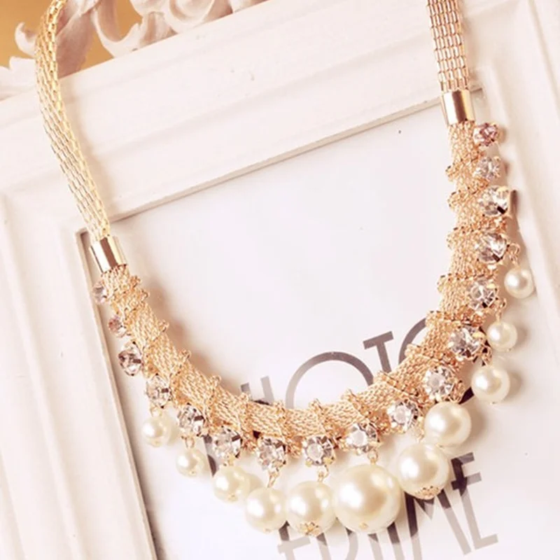 

high quality European pop exaggerated women beaded statement necklace female short simulated pearl girlfriend gift goddess