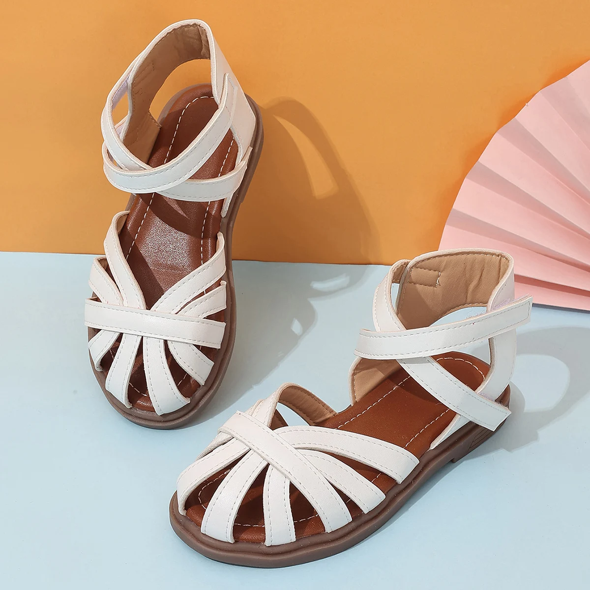 Girls sandals new summer medium and large children princess shoes soft sole shoes 4