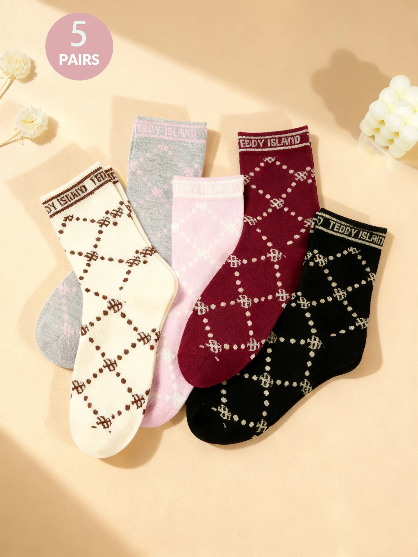 جوارب نسائية ماركة تيدي بير ناعمة ومريحة، تصميم كعب ثلاثي الأبعاد لجميع المواسم، مقاس مضاد للانزلاق، مثالي للاستخدام اليومي