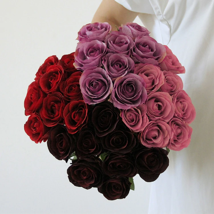 Artificial Silk Roses Bunch Simulation Lover Rose Wedding Bride Holding Flowers Home Living Room Garden Fake Flower Decoration dried flower wreath