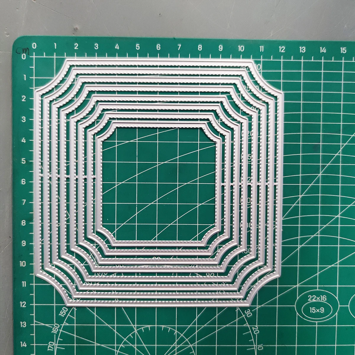 382697_6