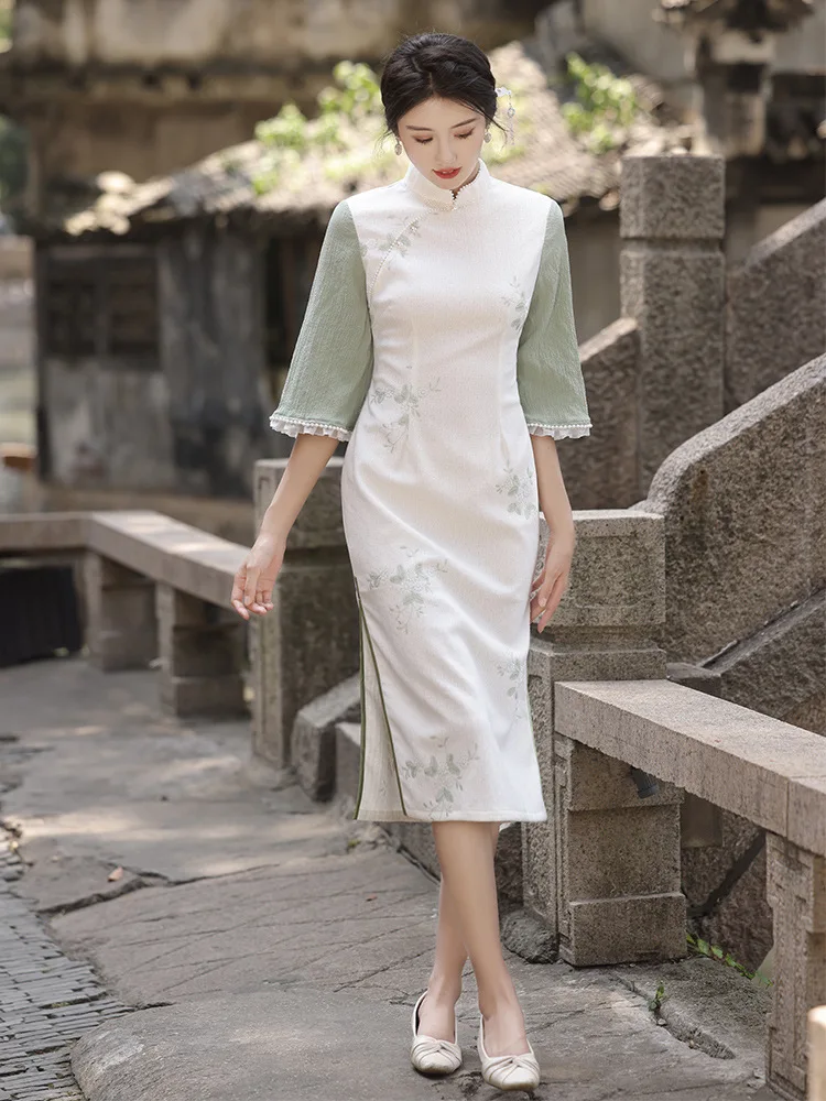 

FZSLCYIYI Vintage Chinese Beaded Mandarin Collar Femme Lace Cheongsam Ruffles Flare Sleeve Chiffon Women Daily Qipao Dress