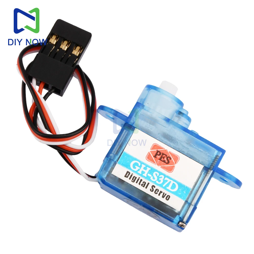 Installation du servo numérique 3.7g dans un modèle réduit de voiture RC.