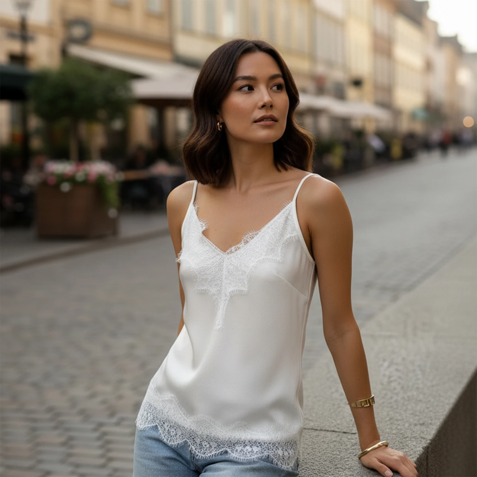 Lace Trim Satin Cami Tops for Women Solid Color V Neck Camisole Going Out Spaghetti Straps Sleeveless Tank Tops 6