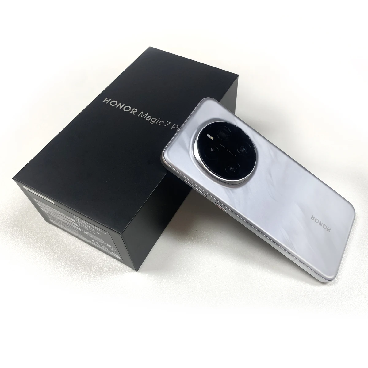 【ジャンク】HONOR Magic 7 Pro グローバル版 12GB ジャンク】HONOR Magic 7 Pro グローバル版 12GB - メルカリ