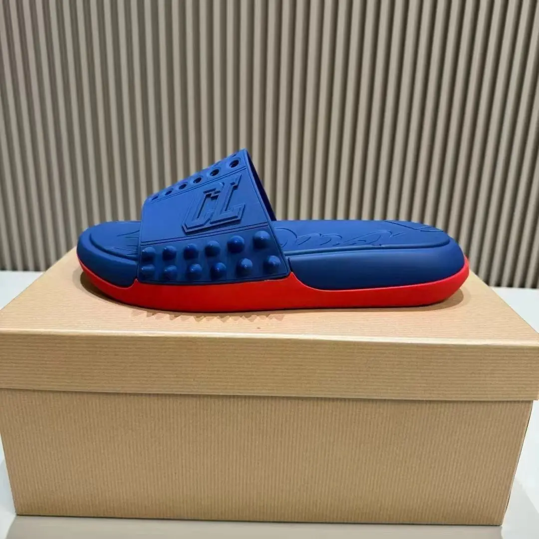 Men's Slippers Non-slip Summer Fashion One-word Beach Shoes Fashion Design Sense Rivet Casual Shoes men slippers