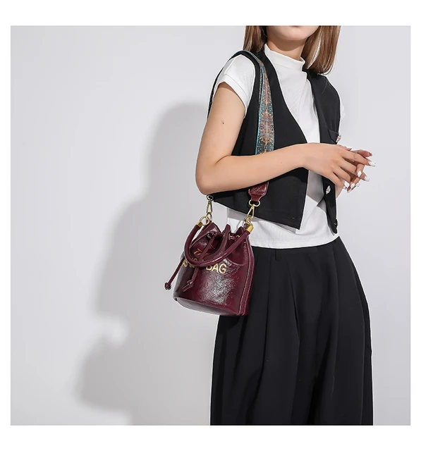 Wholesale Bucket Bag Luxury Shoulder Bag Replica Capsule Series Crossbody  Bags Famous Brand L''v Mirror Designer Lady Sling Handbags - China Luxury  Handbag and Replica Handbags price