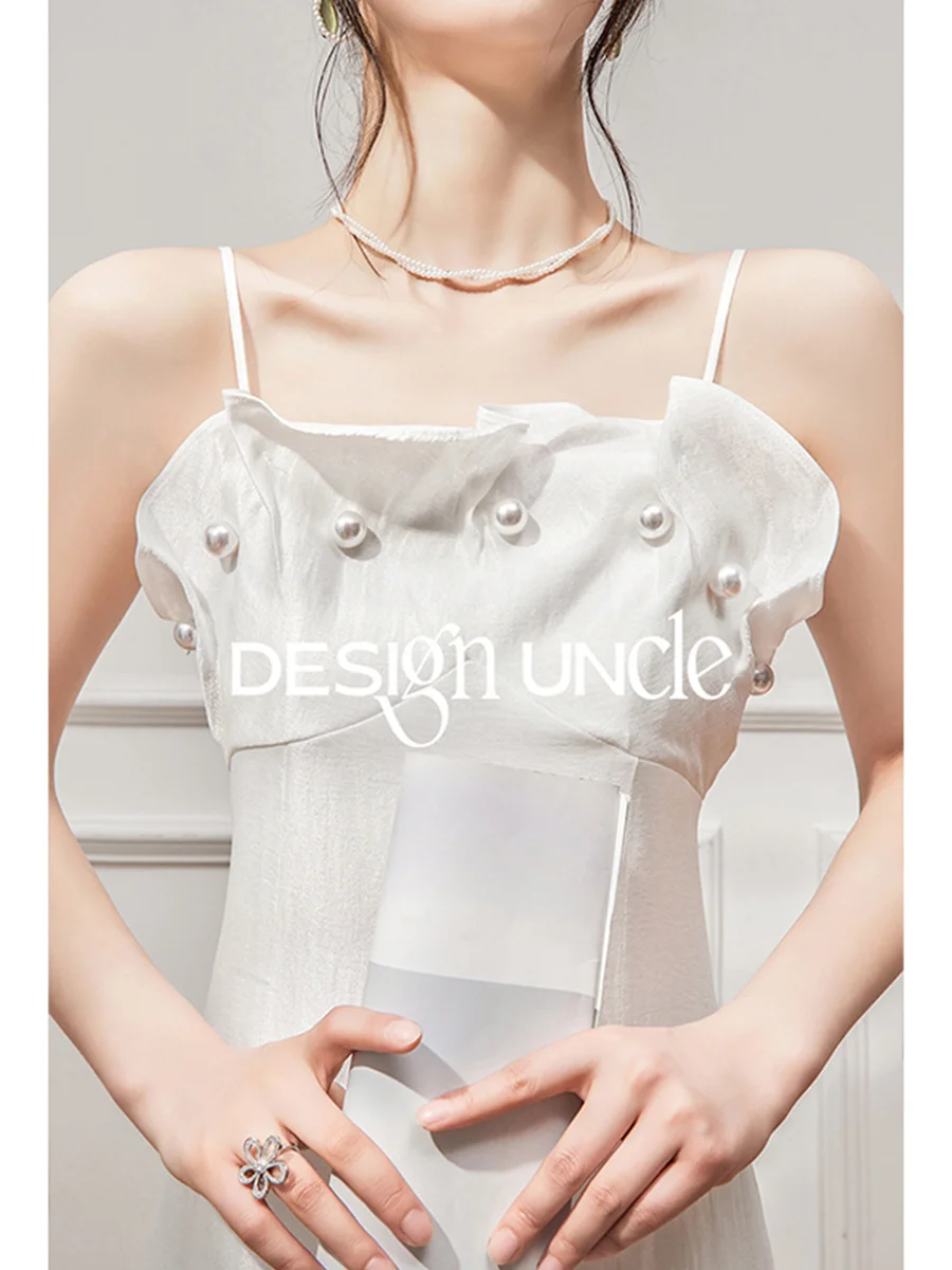 

White Suspender Dress, Kikyo French Temperament, Small Stature, High-end and Gentle Design, and a Slim Fishtail Skirt for the
