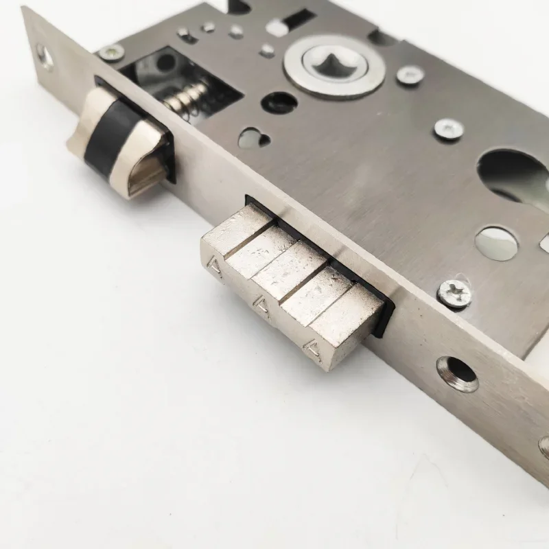 Slide image e0be312bc31f4ef7a962dc4aed793805