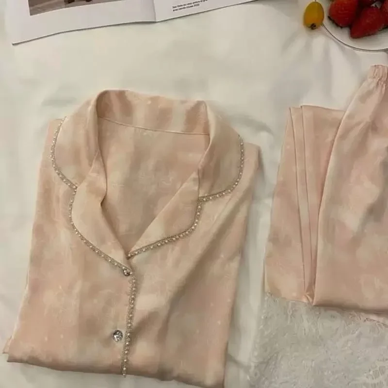 طقم بيجامة نسائية ازرق دانتيل كم طويل